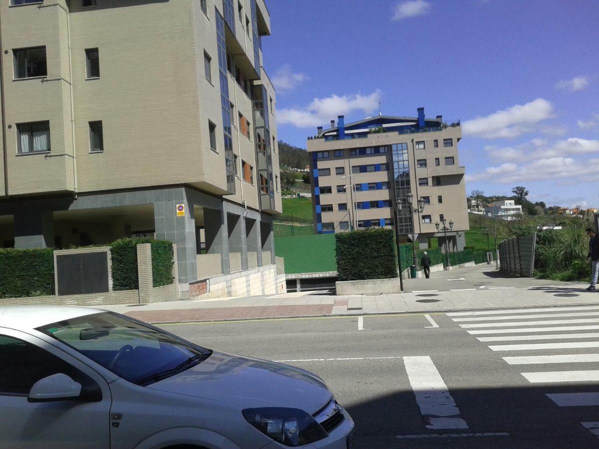 Torre De La Fuente Aprtovistas Piscina Parking Apartment Oviedo Bagian luar foto